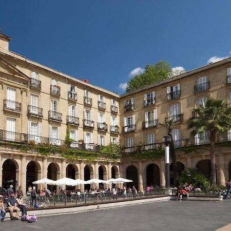 Cultura Y Gastronomia En El Casco Viejo Apartment Bilbao Luaran gambar
