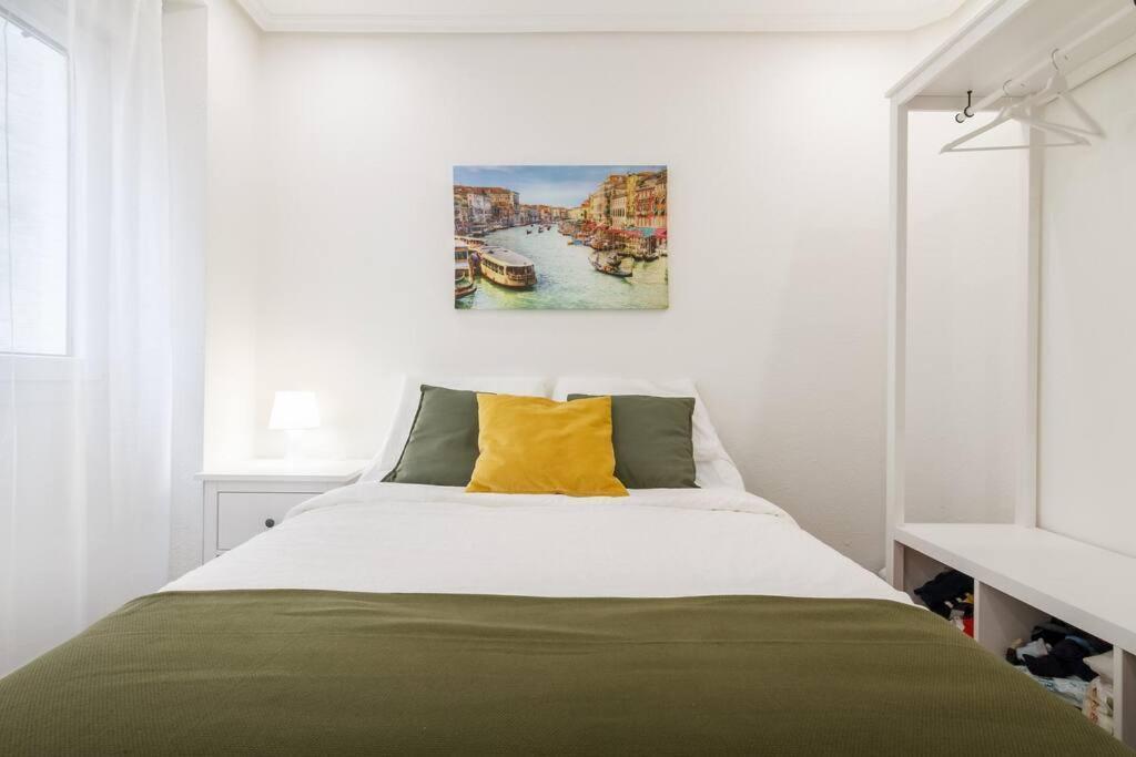 Cultura Y Gastronomia En El Casco Viejo Apartment Bilbao Luaran gambar