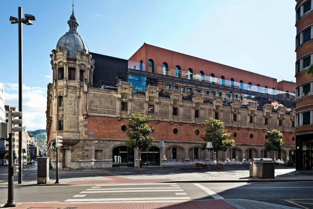 Cultura Y Gastronomia En El Casco Viejo Apartment Bilbao Luaran gambar